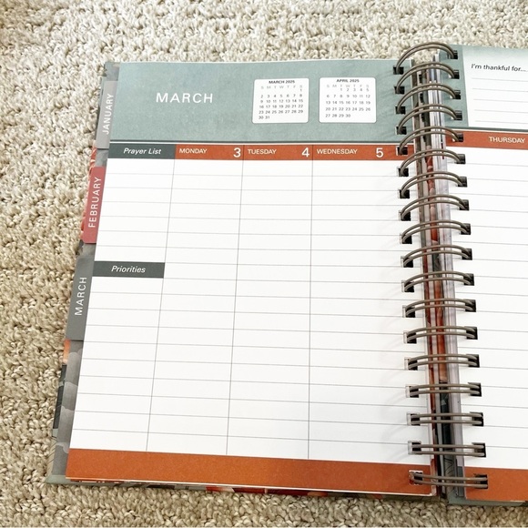 The Lord Is My Strength 2025 Planner: 12-Month Weekly Planner Calendar Religious - Picture 7 of 9